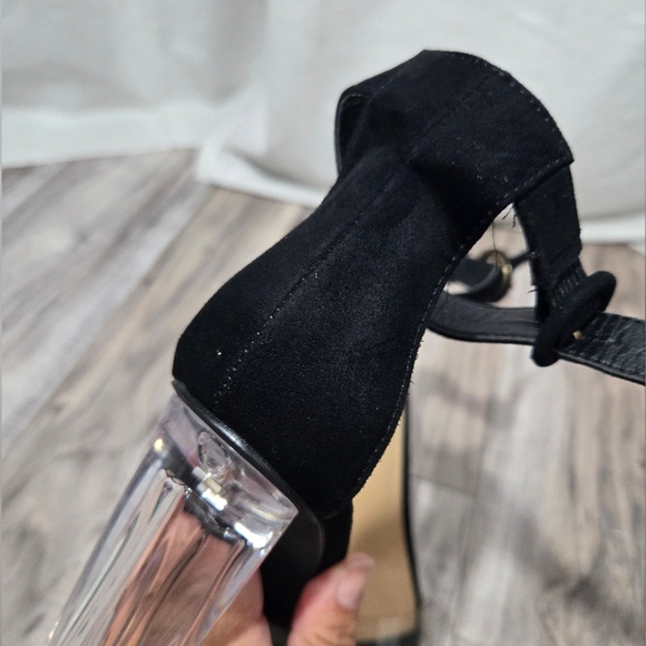 Shoe Dazzle Camden Black And Clear Platform Heels Sz 8 - Picture 6 of 12